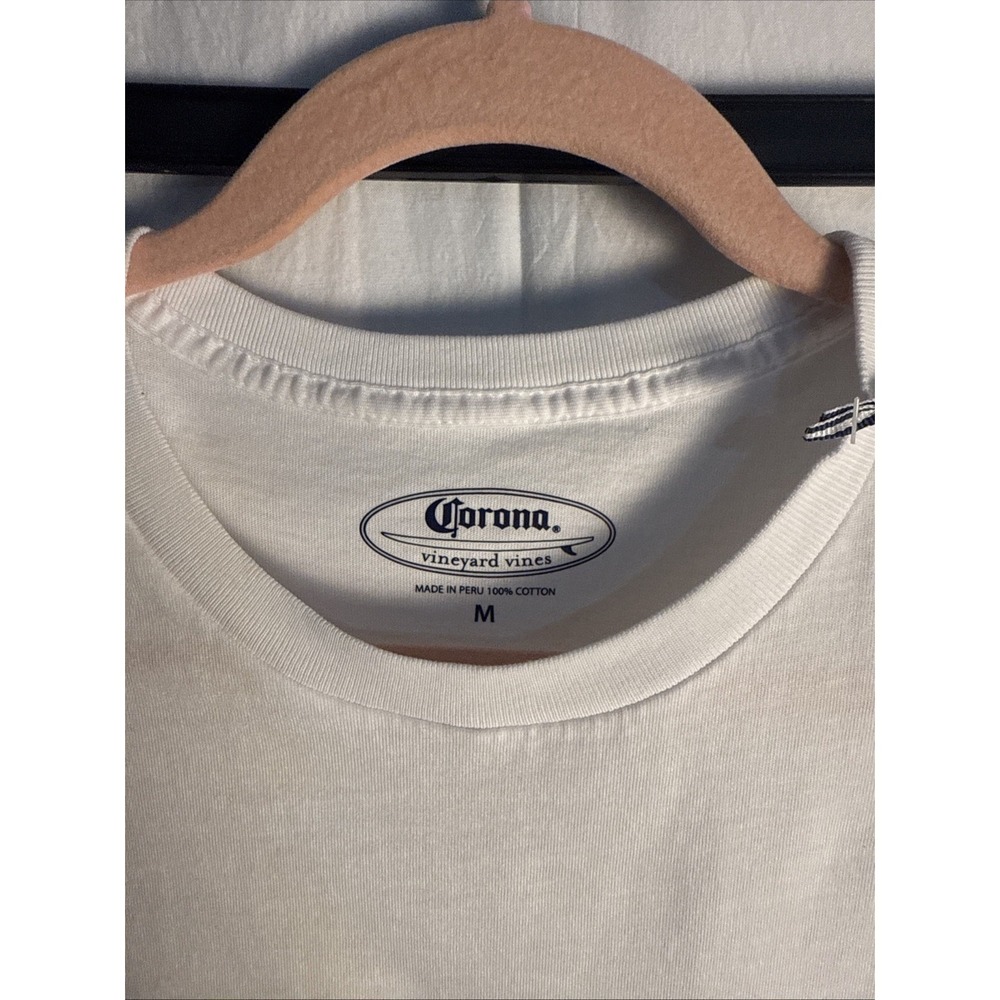 Corona x Vineyard Vines Pocket T-Shirt White Medium NWT Beer Surf Logo - Picture 4 of 7
